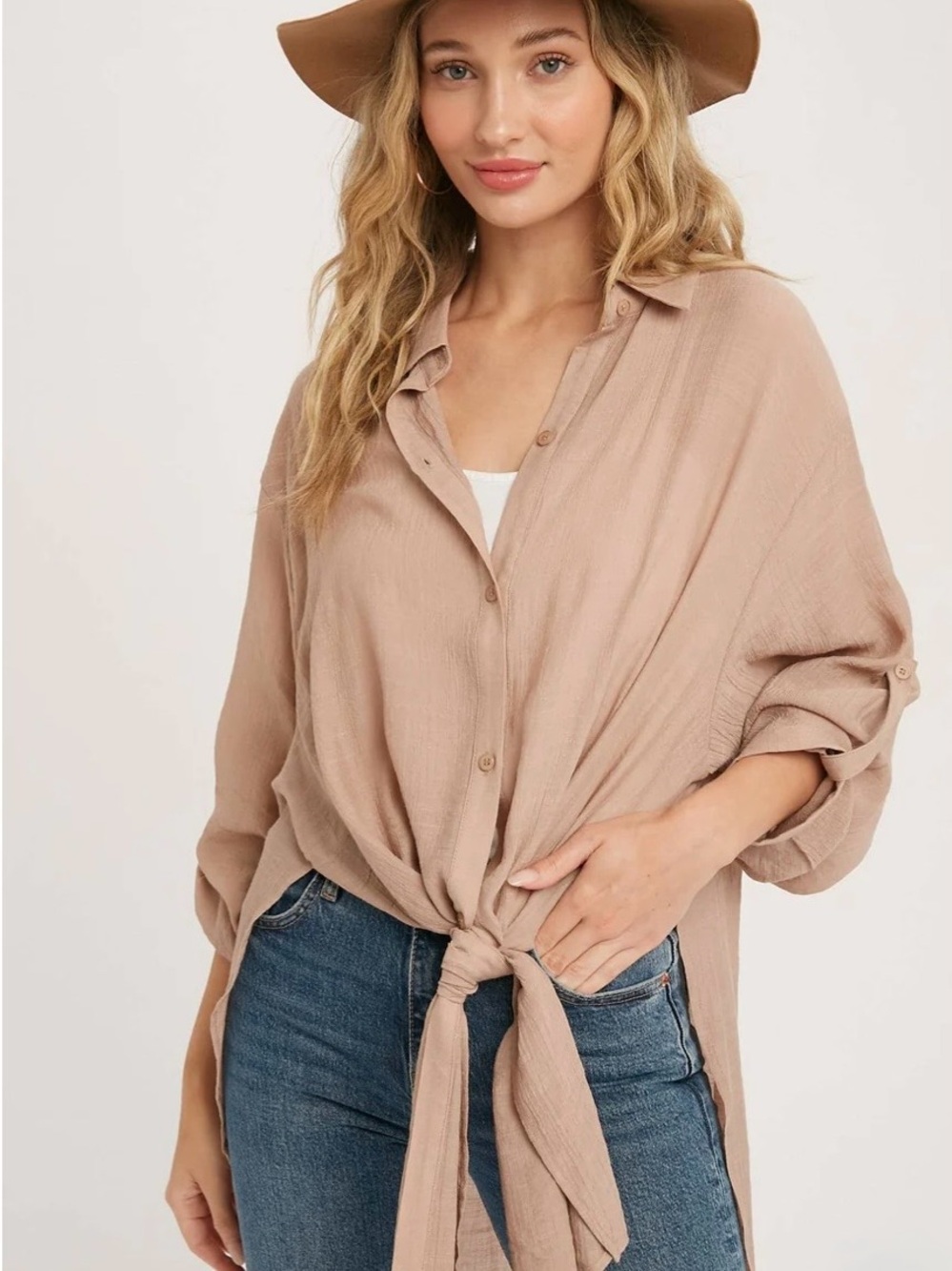 BluIvy Longline Vented Button Up Shirt in Latte Oversized Small Medium PTP 23”